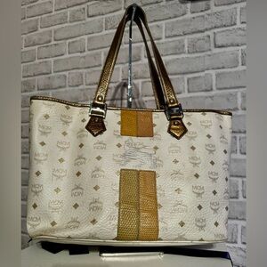 MCM Princess Lion tote